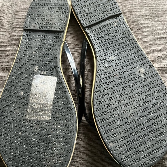 Tkees black patent flip flop - Picture 3 of 7